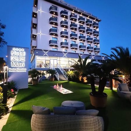 Hotel Due Mari & Spa Rimini Esterno foto
